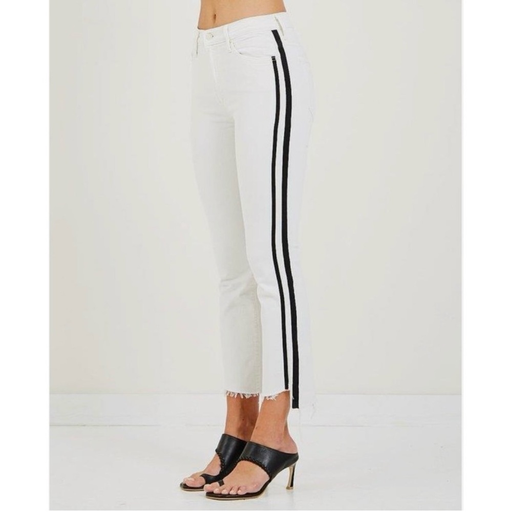 Mother Insider Crop Step Fray Jeans - Picture 12 of 13